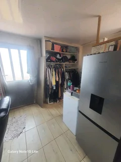 Bachelor unit at the Bluff