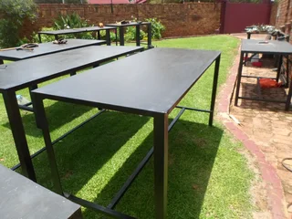 Work Bench solid 5mm top.