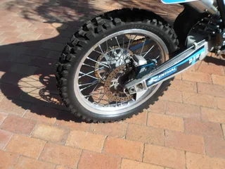 2002 Yamaha YZ 250cc.