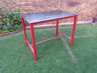 Work Bench 5mm top solid steel.