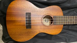 Ukelele - Ad posted by Georgina Purkis