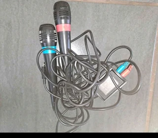 Sing Star 2 mics with box andpter USB