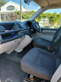 2017 VW T6 KOMBI 2.0 TDi M/T