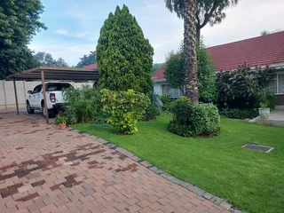 House for rental in Rembrandt Park, Johannesburg