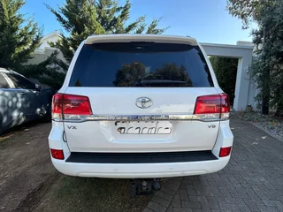 2017 Toyota Land Cruiser SUV 200 VX