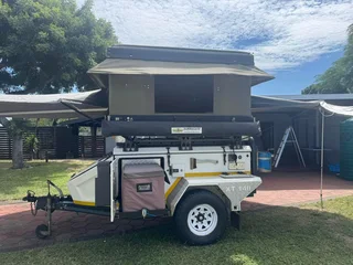 Jurgens Xt 140 Camping Trailer With Hydraulic Rooftop Tent.