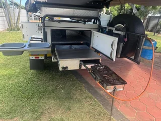 JURGENS XT 140 CAMPING TRAILER with Hydraulic Rooftop Tent.
