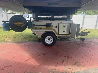JURGENS XT 140 CAMPING TRAILER with Hydraulic Rooftop Tent.