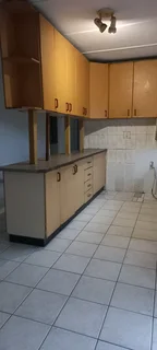 3-Bedroom Outbuilding for Rent – Merebank (Ridge)