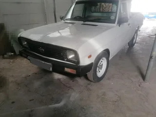 2004 Nissan 1400 Single Cab