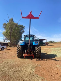 Nuwe Aapstert met baalvurk