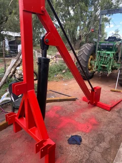 Nuwe Aapstert met baalvurk