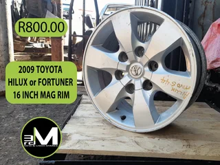 MV0544-RIM-#106__2009 TOYOTA HILUX FORTUNER 16 INCH MAG RIM