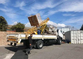 Crane Truck Hire