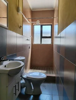 1 bedroom unit Highlands Estate Off Olieboom Road