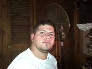 Barend middle age I am looking for any  full-time or part time work