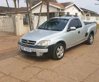 OPEL CORSA 1.8 SPORT