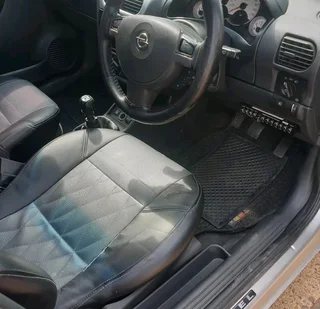 OPEL CORSA 1.8 SPORT