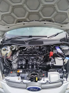 FORD FIESTA TITANIUM