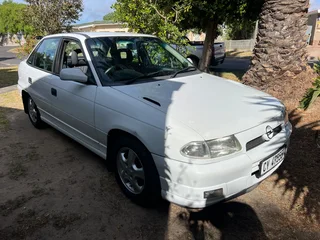 1997 Opel Astra Sedan