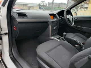 2007 Opel Astra 1.4