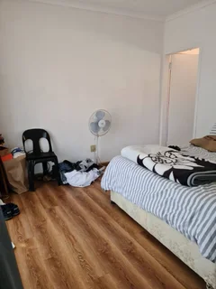 Large En suite Bedroom for Rent, NO Deposit required R3980