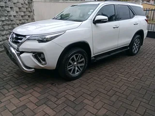 Toyota Fortuner 2.8 GD AUTO 4x2