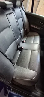 2007 BMW 320i 6spd manual