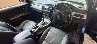 2007 BMW 320i 6spd manual