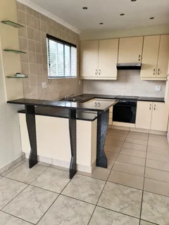 Beautiful 1.5 Bedroom Apartment in the Heart of Essenwood