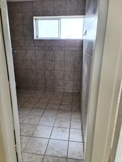 Beautiful 1.5 Bedroom Apartment in the Heart of Essenwood