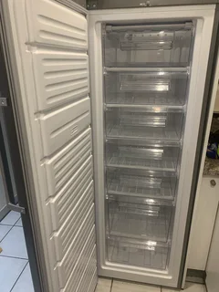 Defy Full Freezer 212L