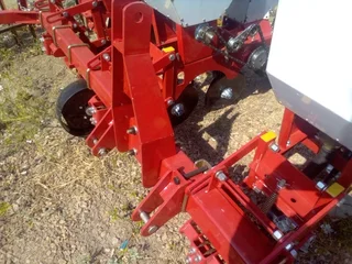 4 Row Planter