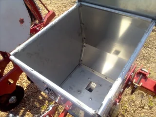 4 Row Planter