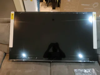 Hisense 55 inch Qled smart TV for sale