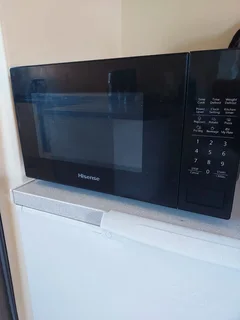 Microwave - Ad posted by Lilian Ganduri