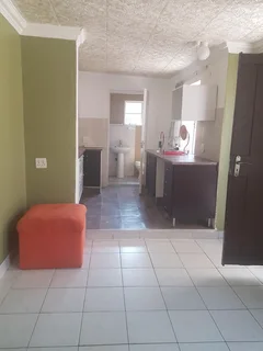 Bachelor Pad - Lyndhurst, Johannesburg