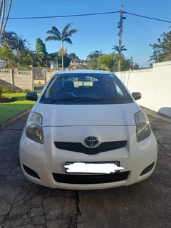 2010 Toyota Yaris Hatchback