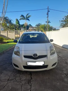 2010 Toyota Yaris Hatchback