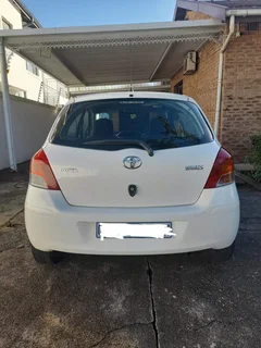 2010 Toyota Yaris Hatchback