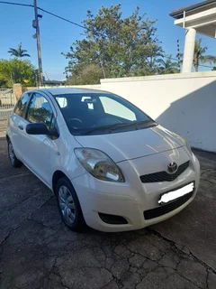 2010 Toyota Yaris Hatchback