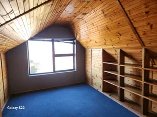 Huge home in Bluewater Beach