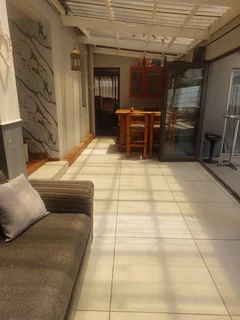 Venue To Hire with Pool and Inside and Outside braai area