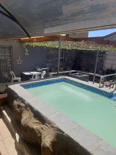 Venue To Hire with Pool and Inside and Outside braai area