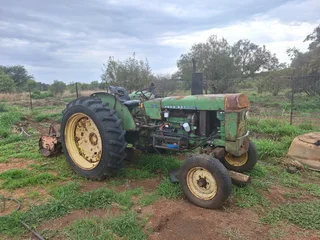 John deere 2130