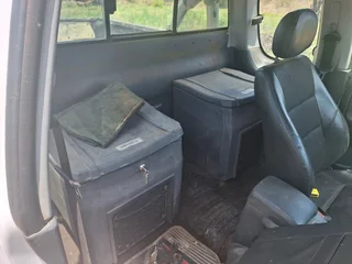 Isuzu kb300 4x4 LX extended cab