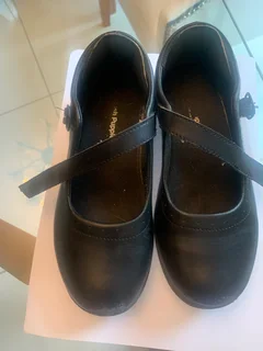 Girls School Shoes SIZE 2