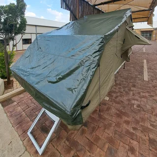 Eezi Awn T-Top Xklusiv Roof Top Tent