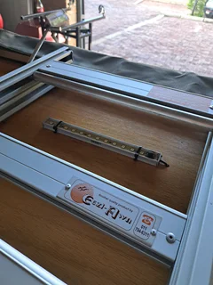 Eezi Awn T-Top Xklusiv Roof Top Tent