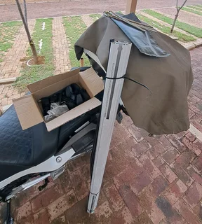 Eezi Awn T-Top Xklusiv Roof Top Tent